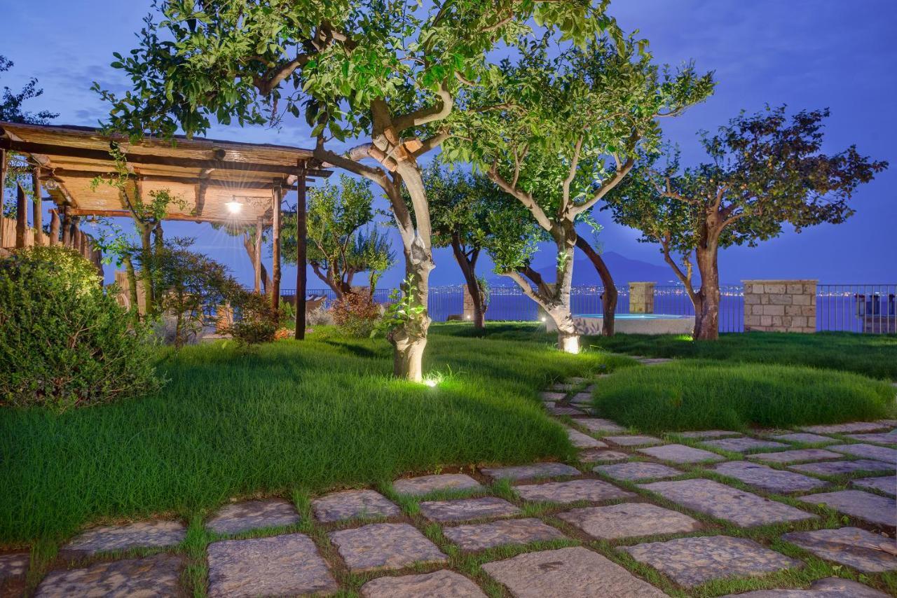 Amore Rentals - Villa Galidia ソレント エクステリア 写真